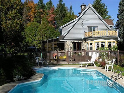 Auberge Bonne Nuit-Bonjour Sainte-Adele Exterior photo